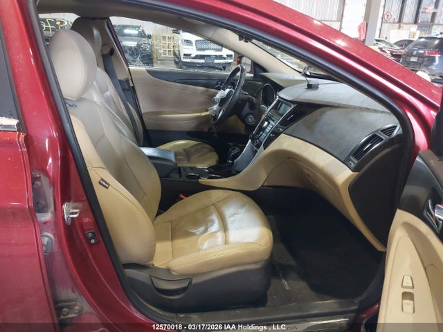 Продажа на аукционе авто 2011 Hyundai Sonata Limited, vin: 5NPEC4AC5BH208426, номер лота: 12570018