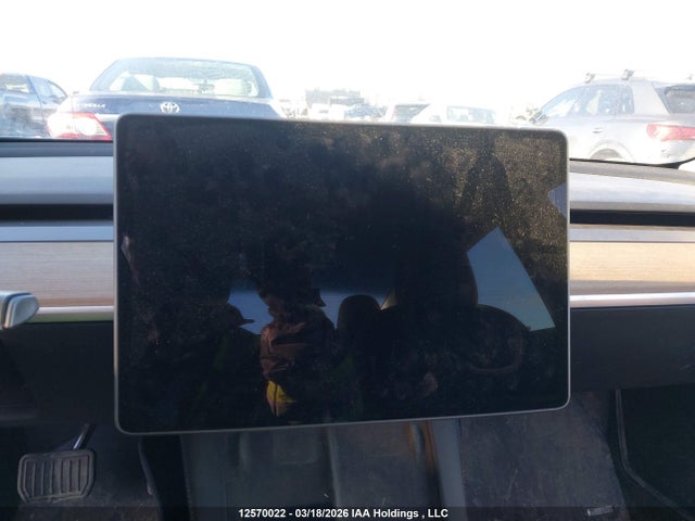 5YJ3E1EA8NF339488 Tesla Model 3 Rwd/standard Range