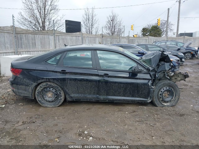 3VWC57BU3KM261384 Volkswagen Jetta