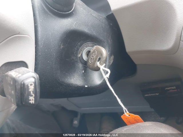 2012 Toyota Sienna V6 7 Passenger მანქანა იყიდება აუქციონზე, vin: 5TDZK3DC0CS228346, აუქციონის ნომერი: 12570028