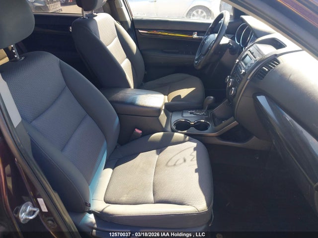 12570037 :رقم المزاد ، 5XYKTDA2XCG247869 vin ، 2012 Kia Sorento Lx مزاد بيع