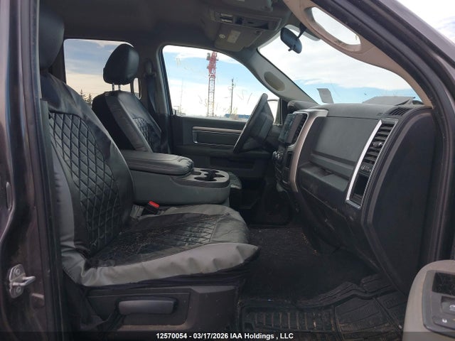 1C6RR7GT7JS263525 RAM 1500 Slt