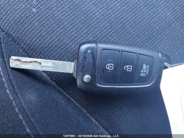 KM8K12AB1PU046906 Hyundai Kona Essential