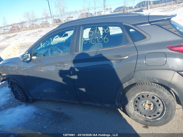 KM8K12AB1PU046906 Hyundai Kona Essential