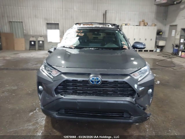 2T3RWRFV9MW116747 Toyota Rav4 Hybrid Xle