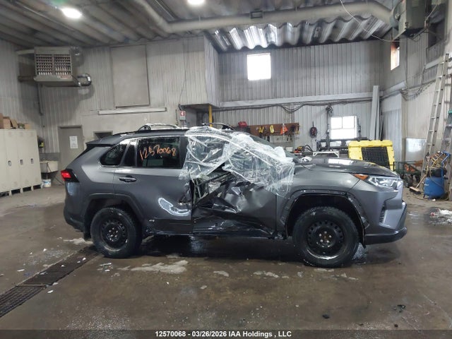 2T3RWRFV9MW116747 Toyota Rav4 Hybrid Xle