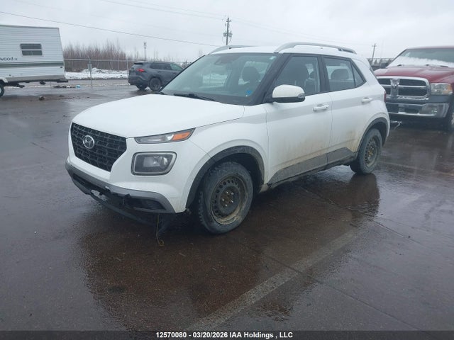 KMHRC8A37MU073611 Hyundai Venue Preferred