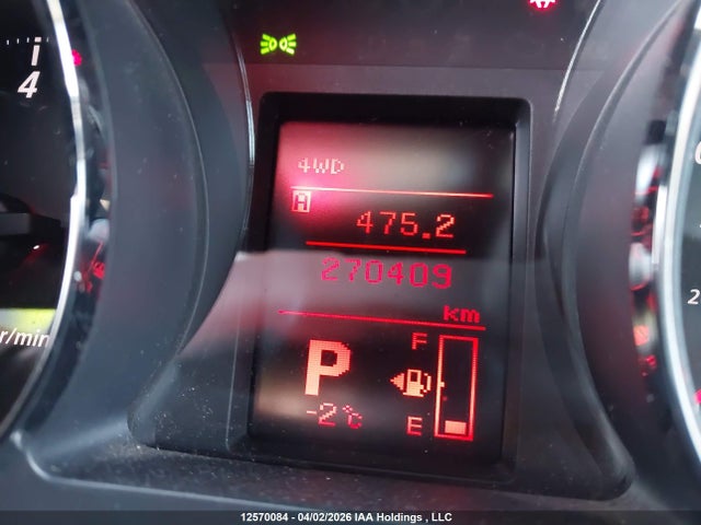 JA4AJ3AU7JZ605855 Mitsubishi RVR SE