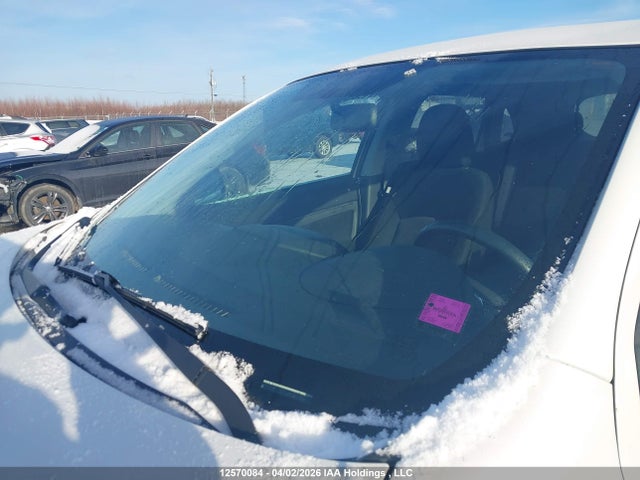 JA4AJ3AU7JZ605855 Mitsubishi RVR SE