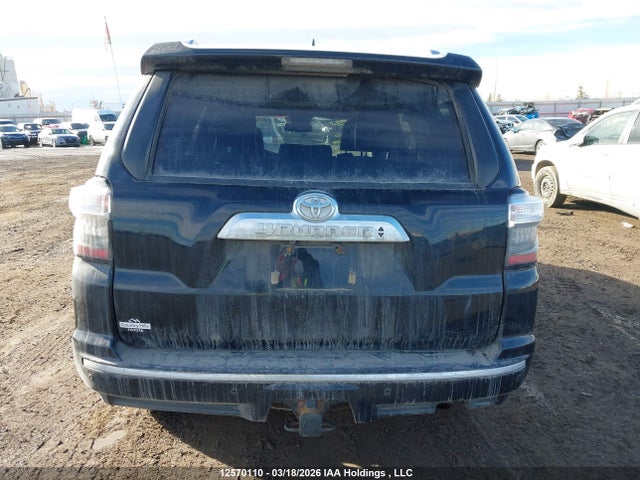 2018 Toyota 4runner Sr5 მანქანა იყიდება აუქციონზე, vin: JTEBU5JR4J5495326, აუქციონის ნომერი: 12570110
