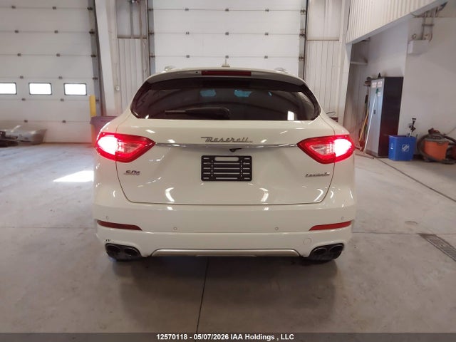 ZN661YULXKX318243 Maserati Levante