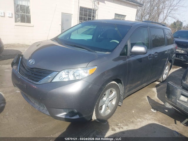 Продаж на аукціоні авто 2012 Toyota Sienna Le, vin: 5TDKK3DC4CS195868, номер лоту: 12570121