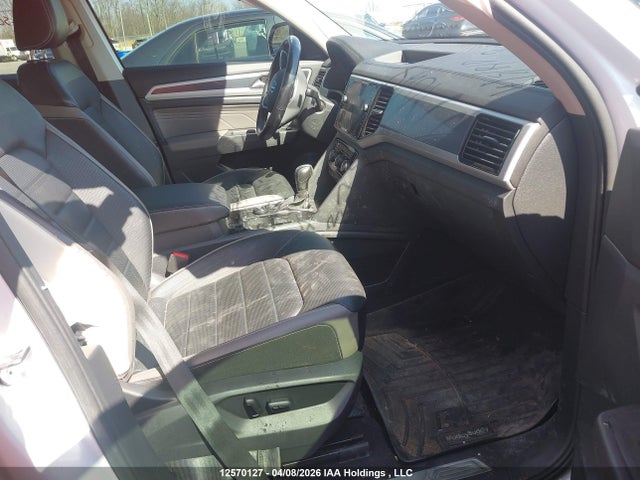 12570127 :رقم المزاد ، 1V2FR2CAXNC537849 vin ، 2022 Volkswagen Atlas 3.6 Fsi Execline مزاد بيع