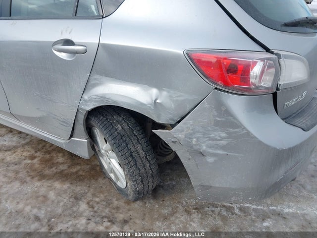 12570139 :رقم المزاد ، JM1BL1L70D1840410 vin ، 2013 Mazda 3 I مزاد بيع