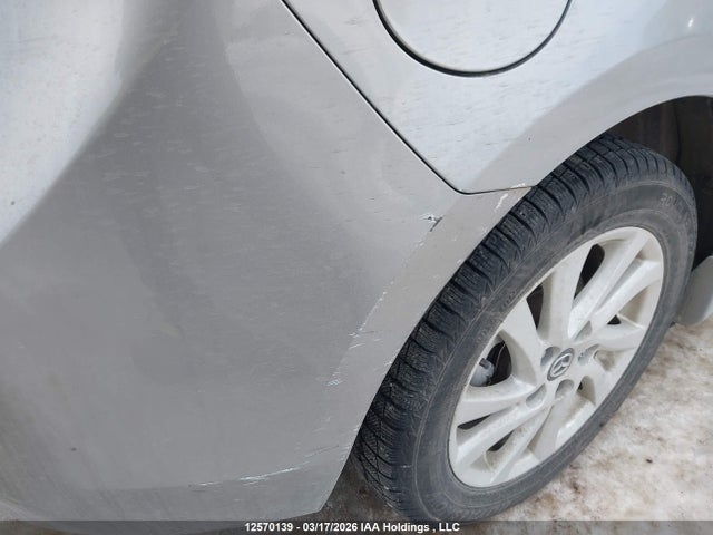 12570139 :رقم المزاد ، JM1BL1L70D1840410 vin ، 2013 Mazda 3 I مزاد بيع