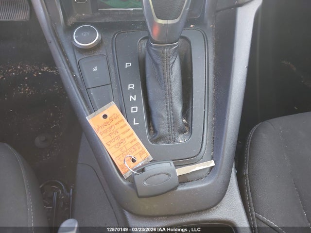 12570149 :رقم المزاد ، 1FADP3F21HL233747 vin ، 2017 Ford Focus Se مزاد بيع