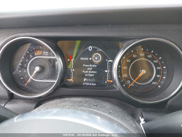 1C4HJXEG5PW511791 Jeep Wrangler Sahara