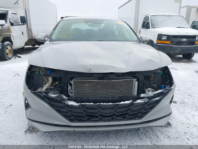 KMHLM4AG4NU362705 Hyundai ELANTRA SEL