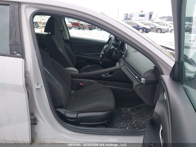 KMHLM4AG4NU362705 Hyundai ELANTRA SEL