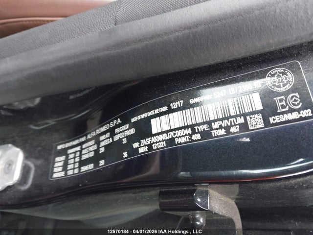 ZASFAKNN8J7C06044 Alfa Romeo STELVIO TI