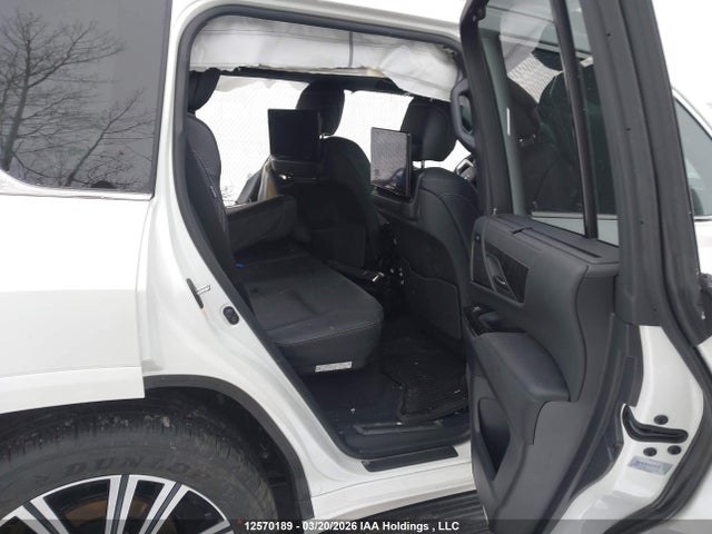 Продажа на аукционе авто 2026 Lexus Lx 600, vin: JTJGB7CX5T4091853, номер лота: 12570189