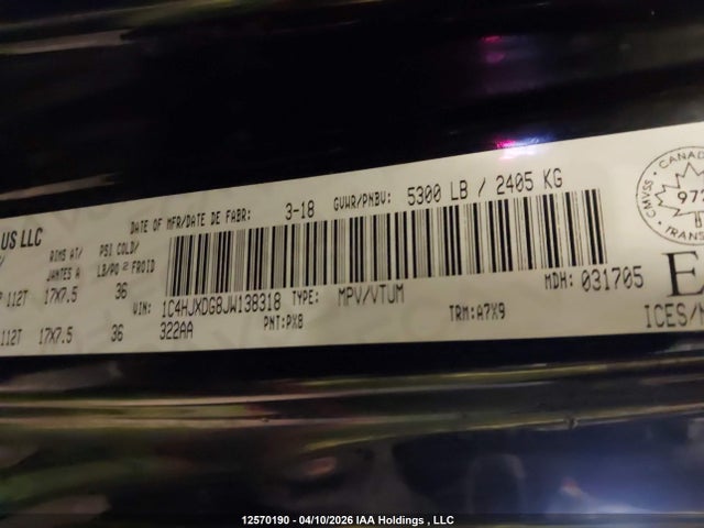 1C4HJXDG8JW138318 Jeep Wrangler Unlimited Sport