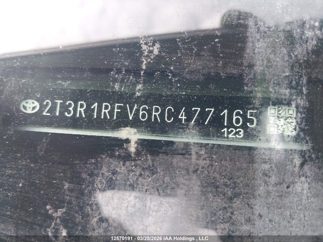 2T3R1RFV6RC477165 Toyota Rav4 Xle