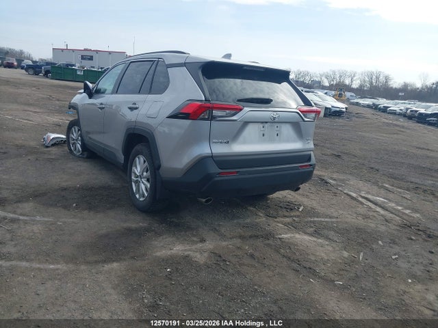 2T3R1RFV6RC477165 Toyota Rav4 Xle