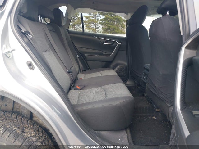 2T3R1RFV6RC477165 Toyota Rav4 Xle