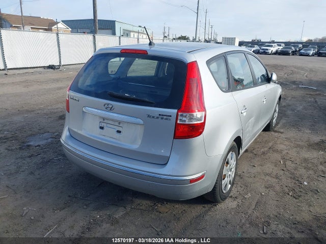 Продаж на аукціоні авто 2011 Hyundai Elantra Touring Gls, vin: KMHDB8AE4BU114353, номер лоту: 12570197