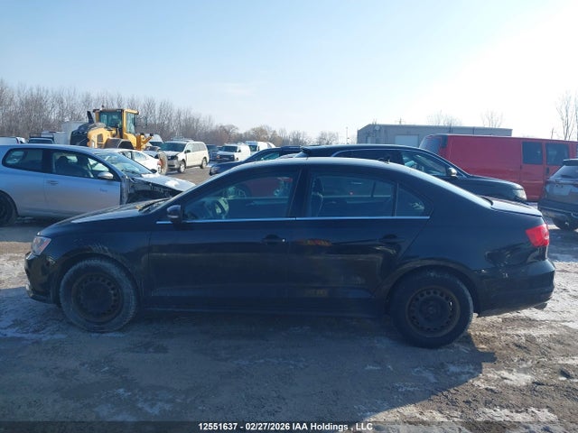3VW1K7AJXFM403212 Volkswagen Jetta 2.0l Trendline/2.0l Trendline+