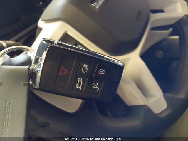 12570214 :رقم المزاد ، SALEJ7EX4S2360521 vin ، 2025 Land Rover Defender 110 S مزاد بيع
