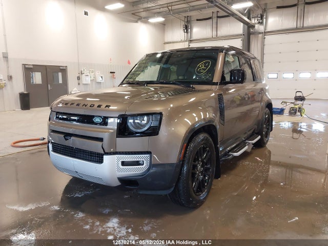 12570214 :رقم المزاد ، SALEJ7EX4S2360521 vin ، 2025 Land Rover Defender 110 S مزاد بيع