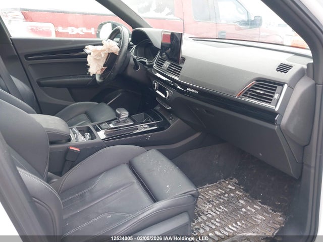 WA1EAAFY9N2052786 Audi Q5 45 Progressiv
