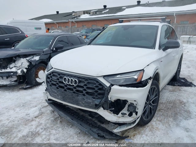 WA1EAAFY9N2052786 Audi Q5 45 Progressiv