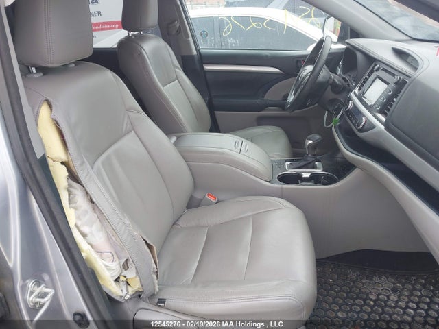 2014 Toyota Highlander Le მანქანა იყიდება აუქციონზე, vin: 5TDBKRFH7ES019797, აუქციონის ნომერი: 12545276