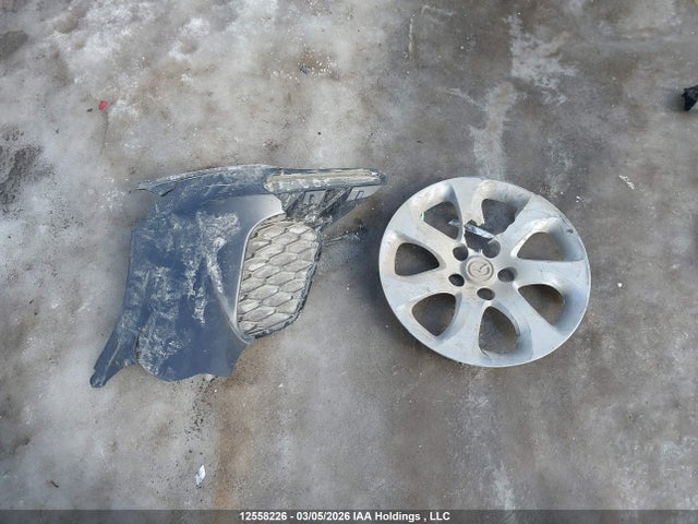 12558226 :رقم المزاد ، JM1BL1UF3D1773968 vin ، 2013 Mazda Mazda3 Gx مزاد بيع