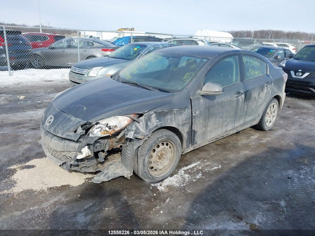 12558226 :رقم المزاد ، JM1BL1UF3D1773968 vin ، 2013 Mazda Mazda3 Gx مزاد بيع