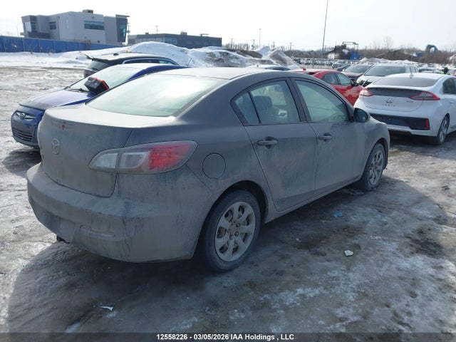 12558226 :رقم المزاد ، JM1BL1UF3D1773968 vin ، 2013 Mazda Mazda3 Gx مزاد بيع