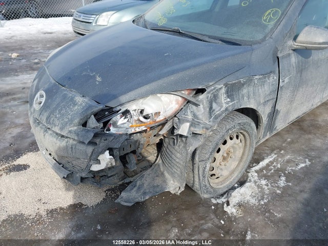 12558226 :رقم المزاد ، JM1BL1UF3D1773968 vin ، 2013 Mazda Mazda3 Gx مزاد بيع