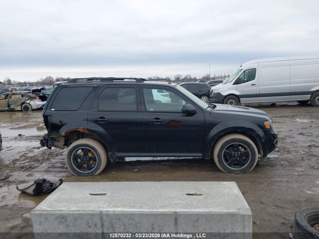Продажа на аукционе авто 2010 Ford Escape Xlt, vin: 1FMCU9D7XAKD35586, номер лота: 12570232