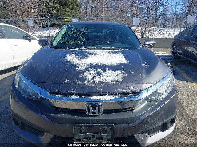 2018 Honda Civic მანქანა იყიდება აუქციონზე, vin: 2HGFC2F65JH029064, აუქციონის ნომერი: 12570250