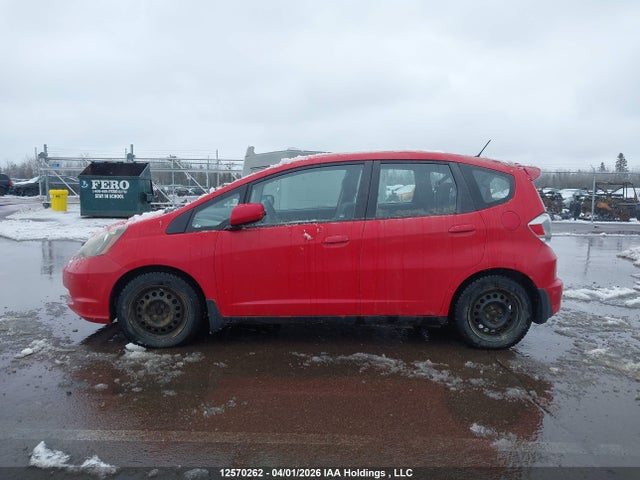 Продаж на аукціоні авто 2011 Honda Fit Sport, vin: JHMGE8H52BC801897, номер лоту: 12570262