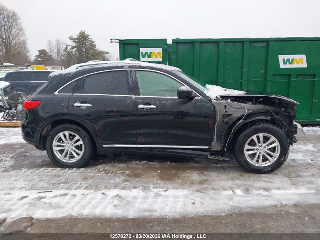 JN8CS1MW5EM413175 Infiniti QX70