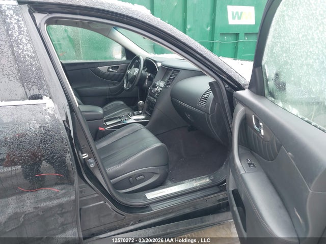 JN8CS1MW5EM413175 Infiniti QX70