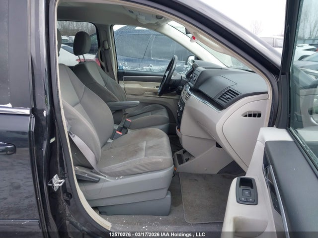 12570276 :رقم المزاد ، 2V8HW34X29R568705 vin ، 2009 Volkswagen Routan مزاد بيع