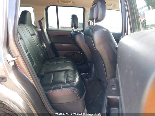 12570285 :رقم المزاد ، 1C4NJRAB2FD108922 vin ، 2015 Jeep Patriot Sport/north مزاد بيع