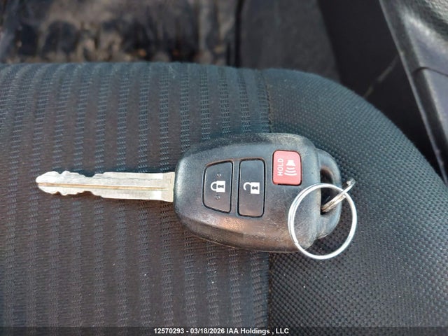 12570293 :رقم المزاد ، 2T3BFREV0HW543517 vin ، 2017 Toyota Rav4 Le مزاد بيع