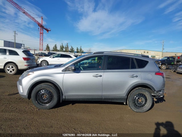 12570293 :رقم المزاد ، 2T3BFREV0HW543517 vin ، 2017 Toyota Rav4 Le مزاد بيع