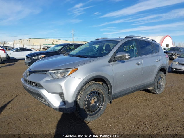 12570293 :رقم المزاد ، 2T3BFREV0HW543517 vin ، 2017 Toyota Rav4 Le مزاد بيع